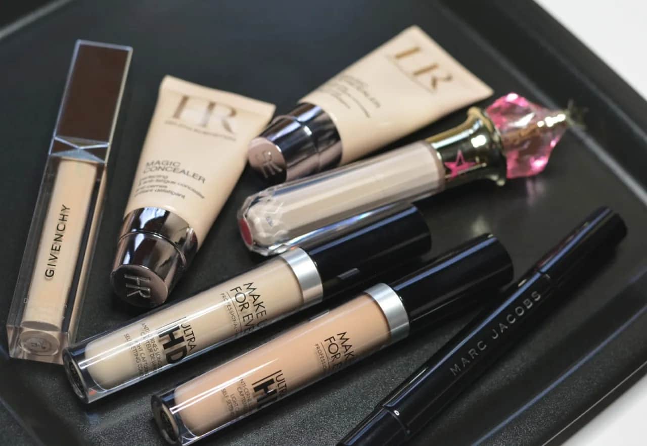 Jak wybrać korektor pod oczy? Ranking i triki eksperta!